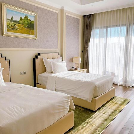 Hotel Ivy Plaza Near Igi Airport Új-Delhi Kültér fotó