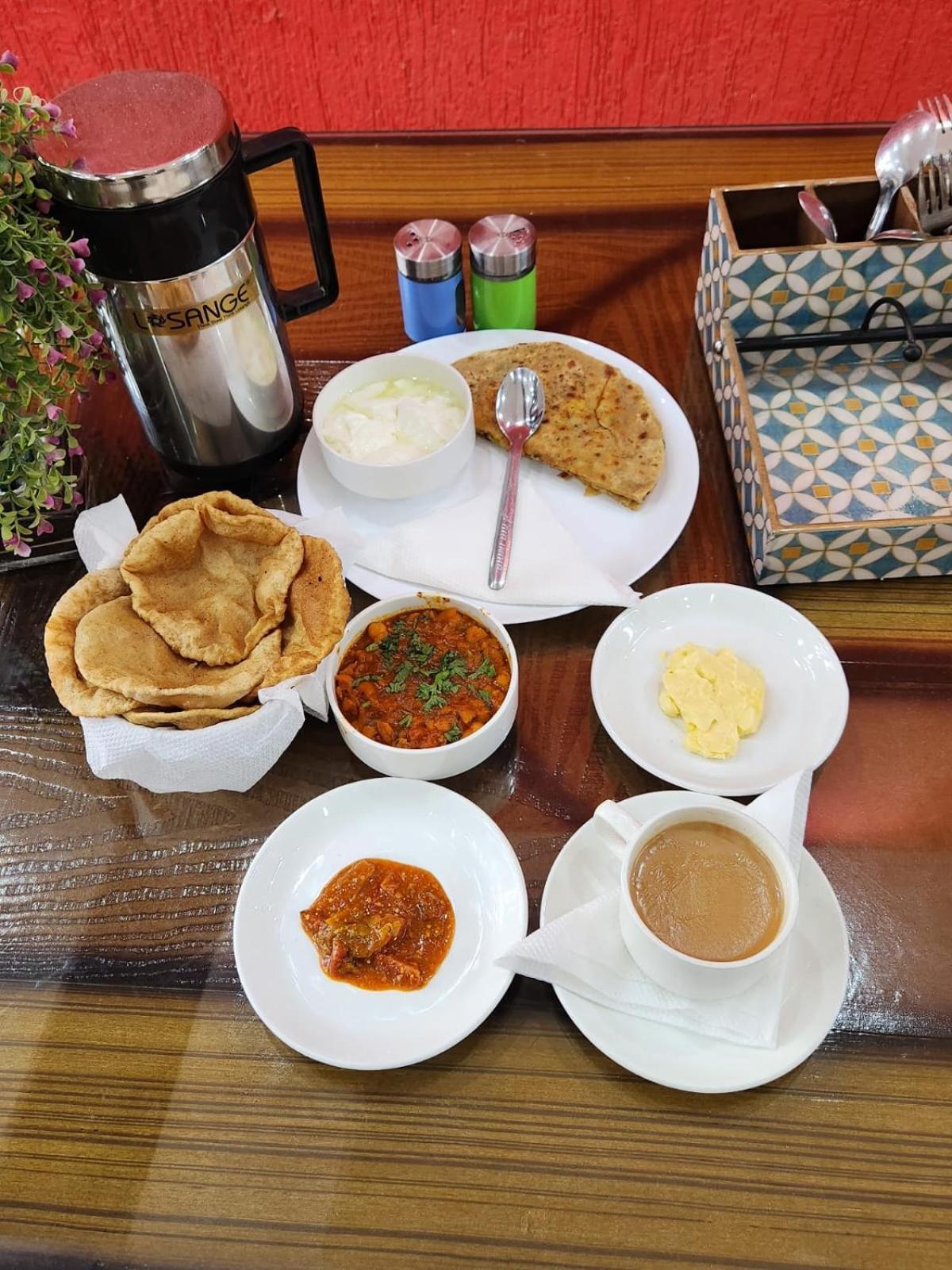 Hotel Ivy Plaza Near Igi Airport Új-Delhi Kültér fotó